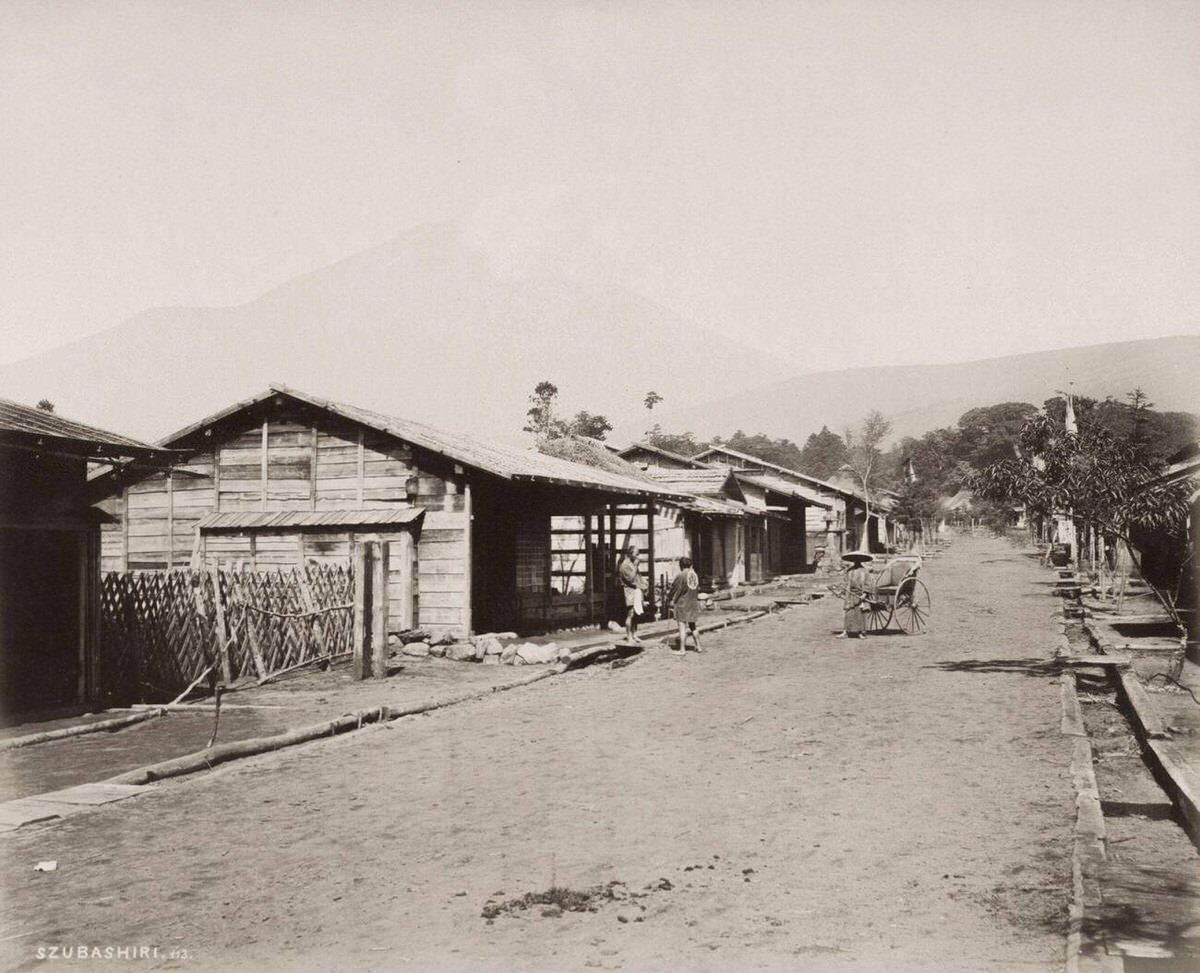 Village of Subashiri, 1870s