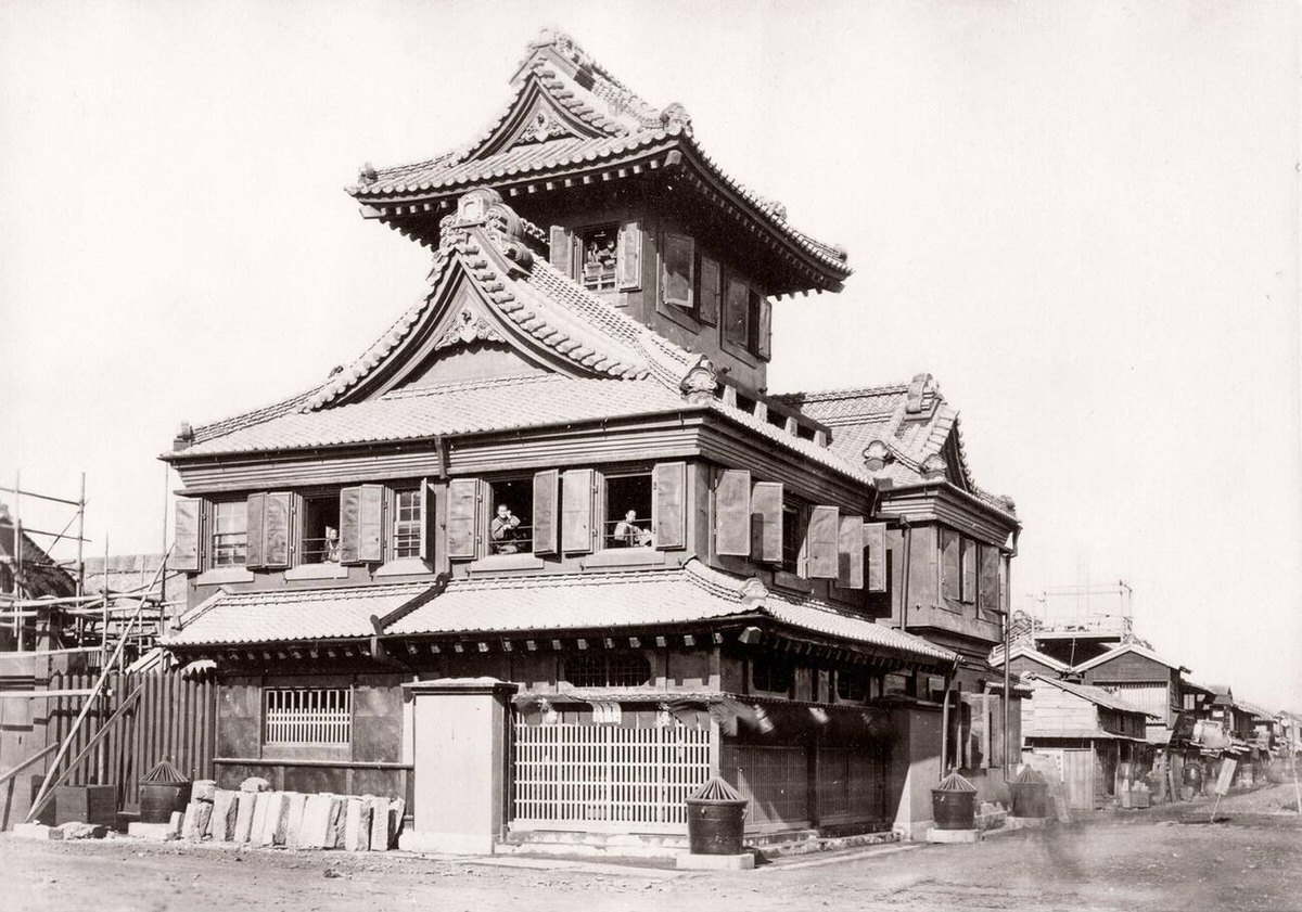 Residence of a daimyo in Geshiyu, 1870s