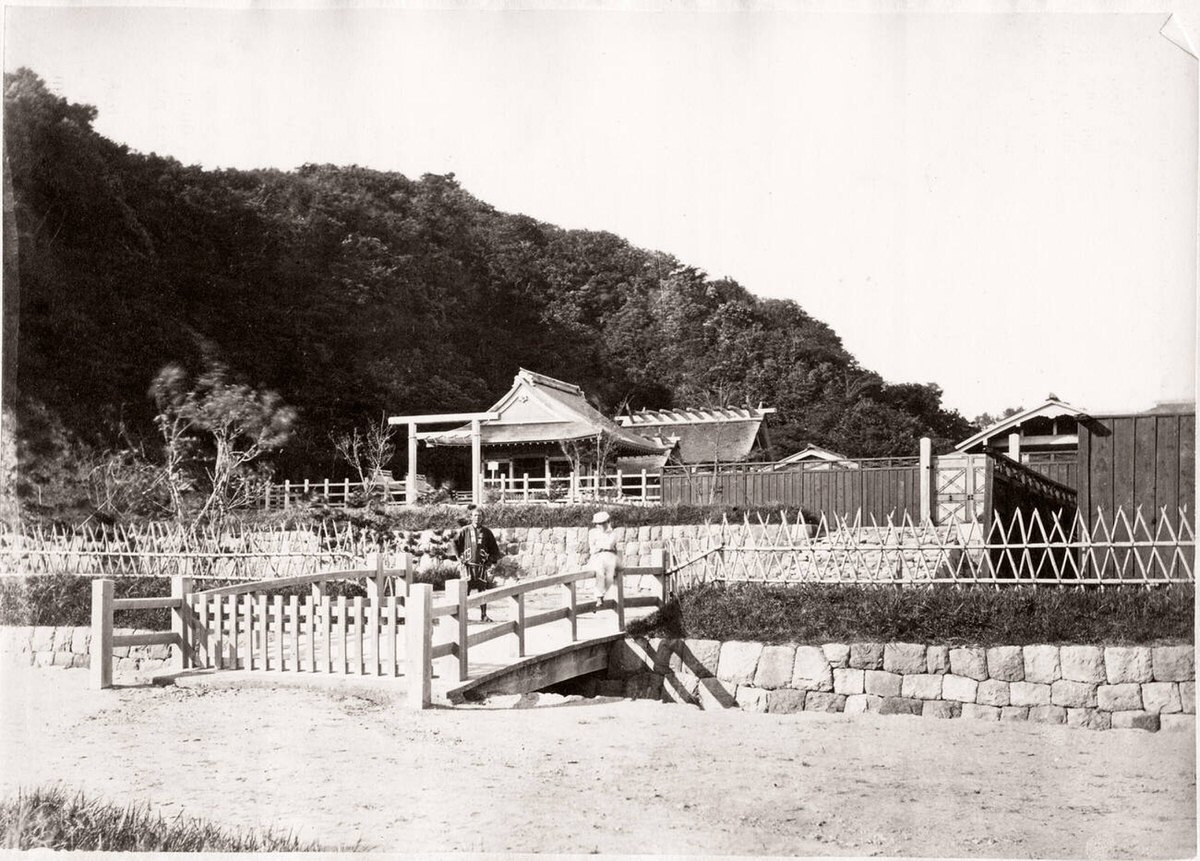 Oto-no-miya shrine in Kamakura, 1871