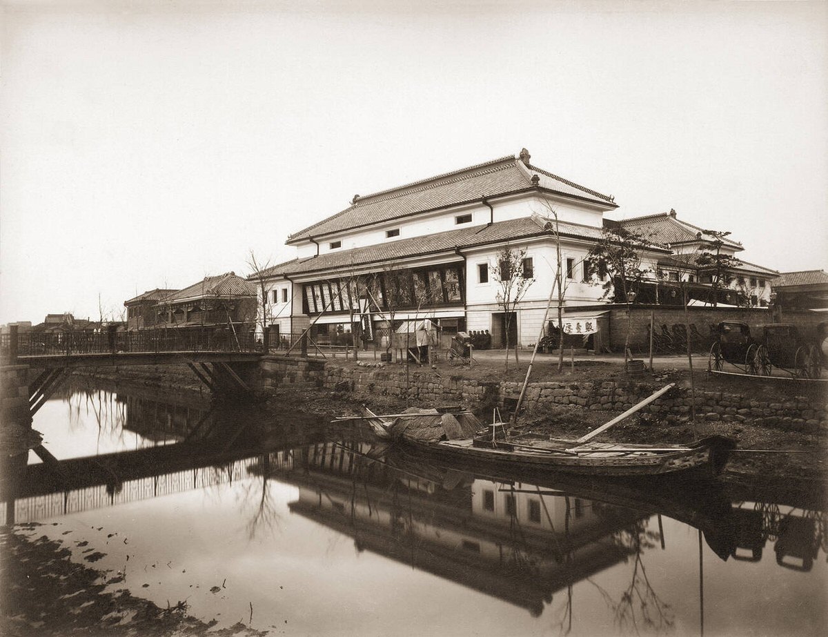 Chitoseza Theater in Hisamatsu-cho, Tokyo, 1880s