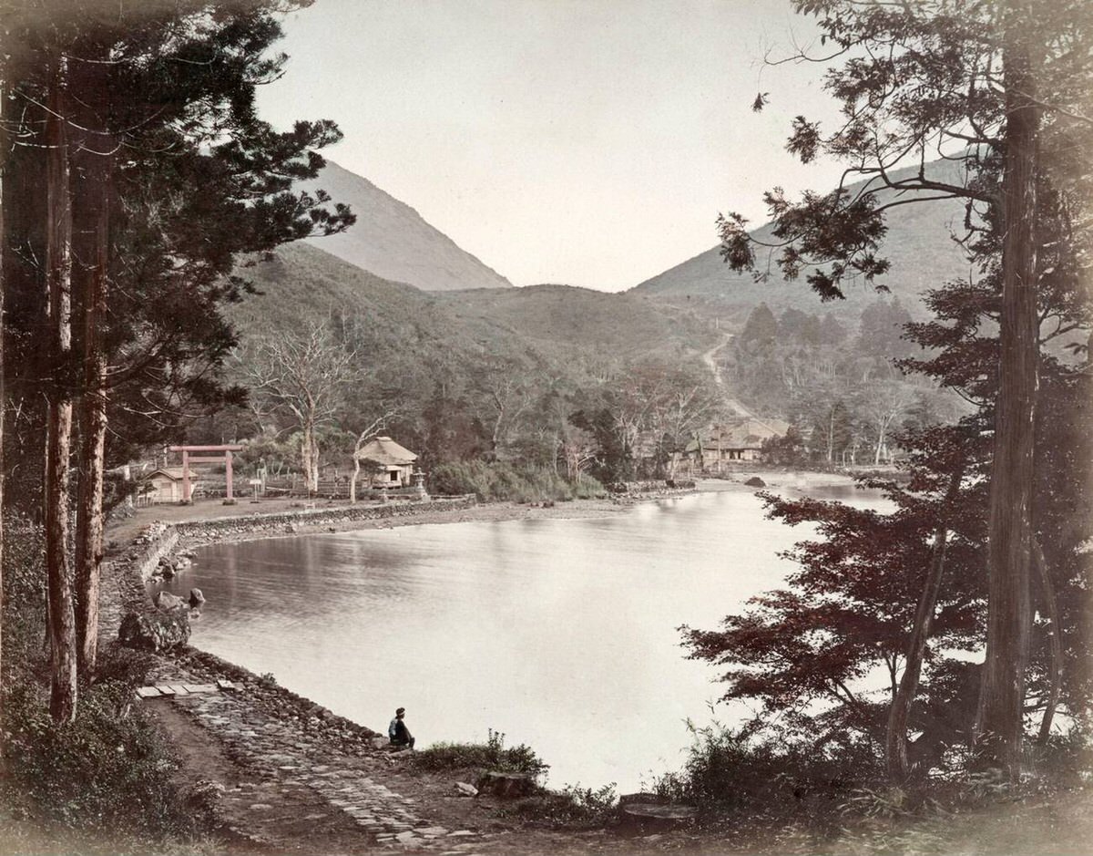 Hakone Lake, 1880s