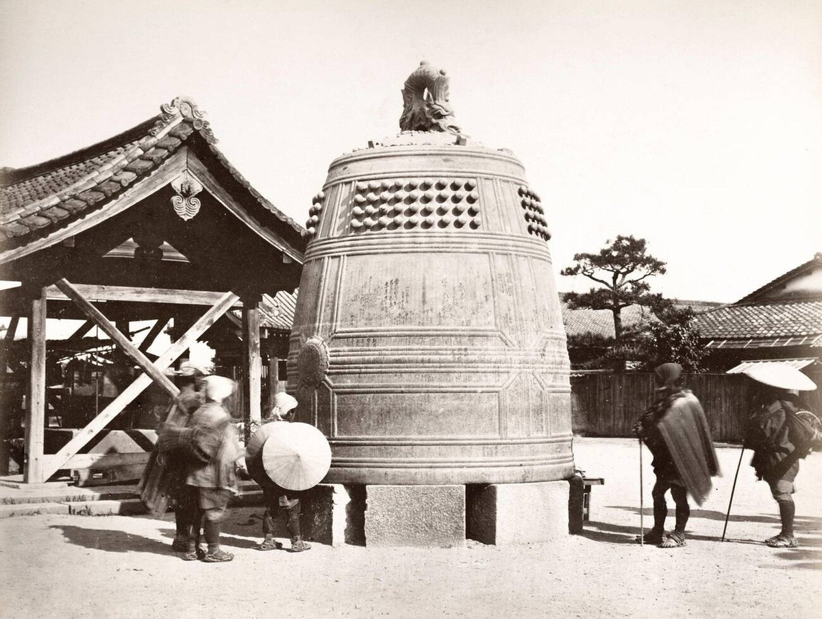Giant bronze bell, 1880s