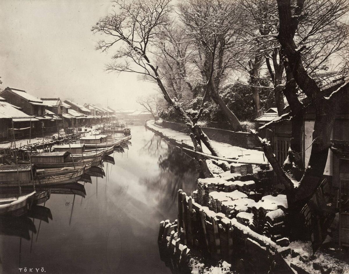 Snow scene with boats along a canal in Tokyo, 1880s