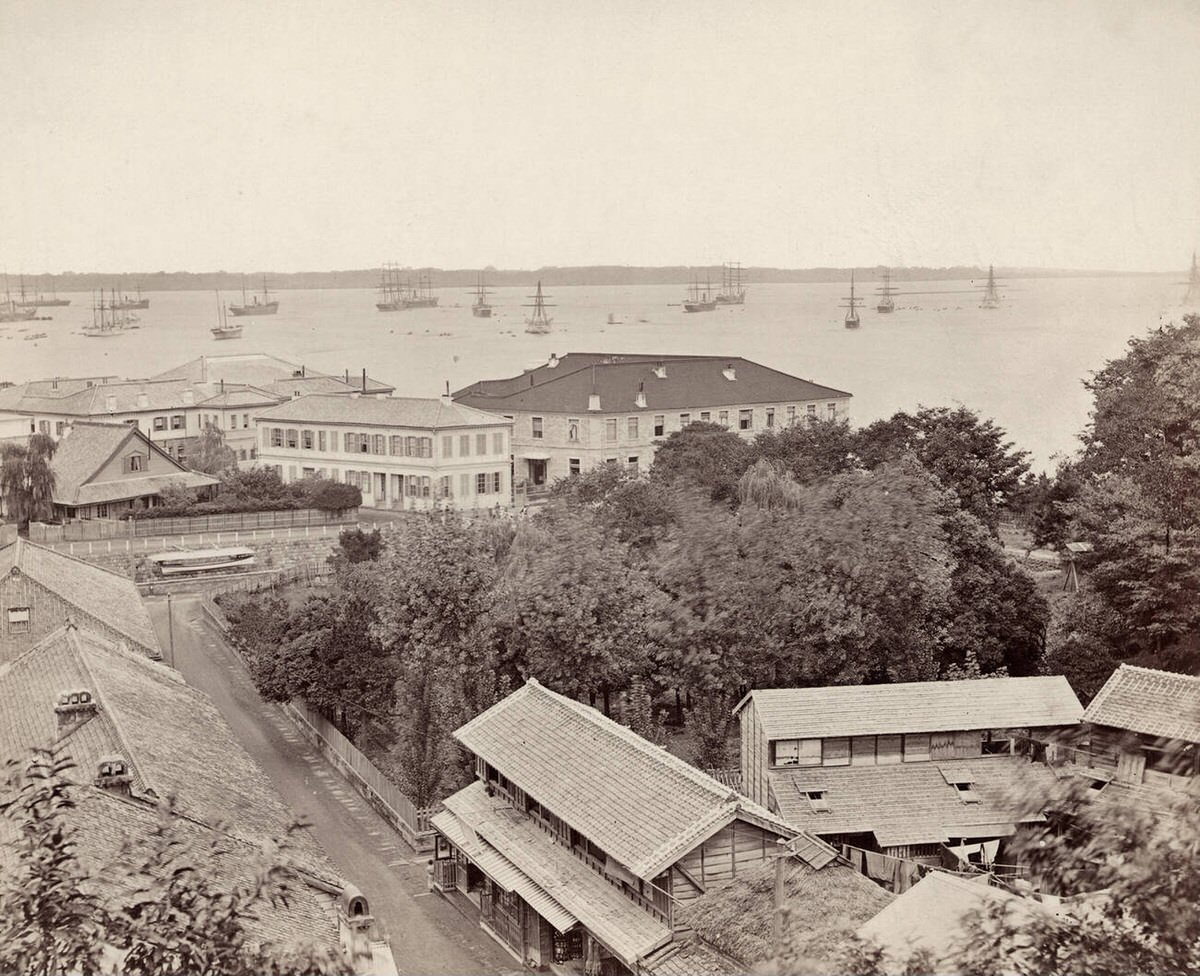 Grand Hotel in Yokohama, 1880