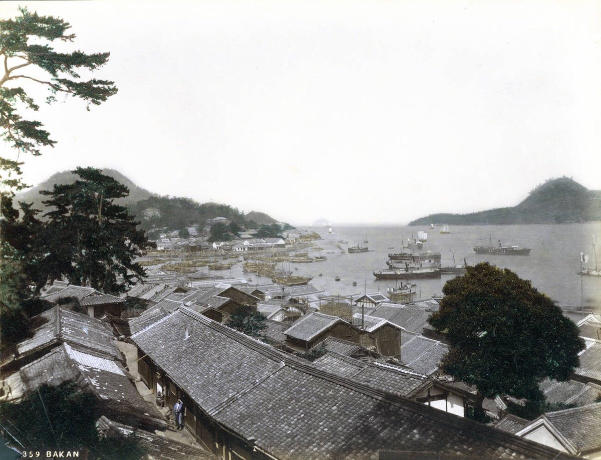 Panoramic view of Shimonoseki Harbor in Yamaguchi Prefecture, 1890s