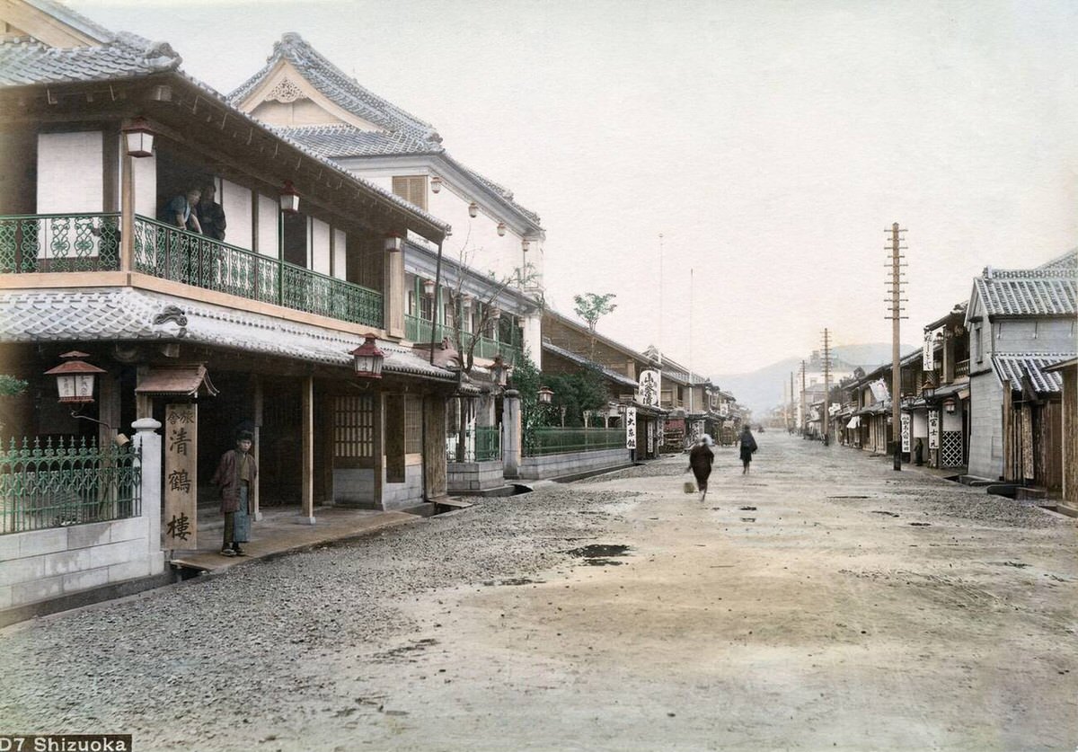 Empty street in Shizuoka after the rain, 1890s