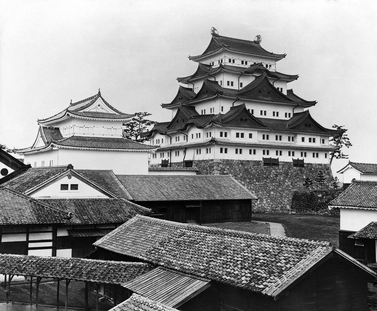Honmaru enclosure and small tower of Nagoya Castle, 1890s