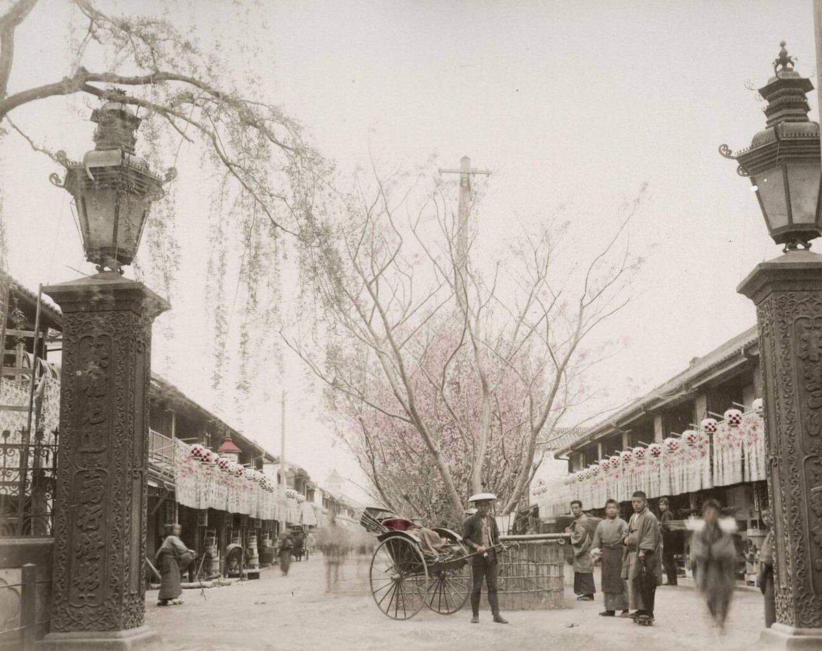 Yoshiwara pleasure district in Tokyo, 1890