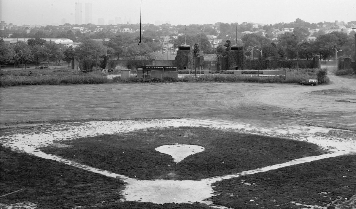 Abandoned Roosevelt Stadium baseball field in Jersey City, 1979