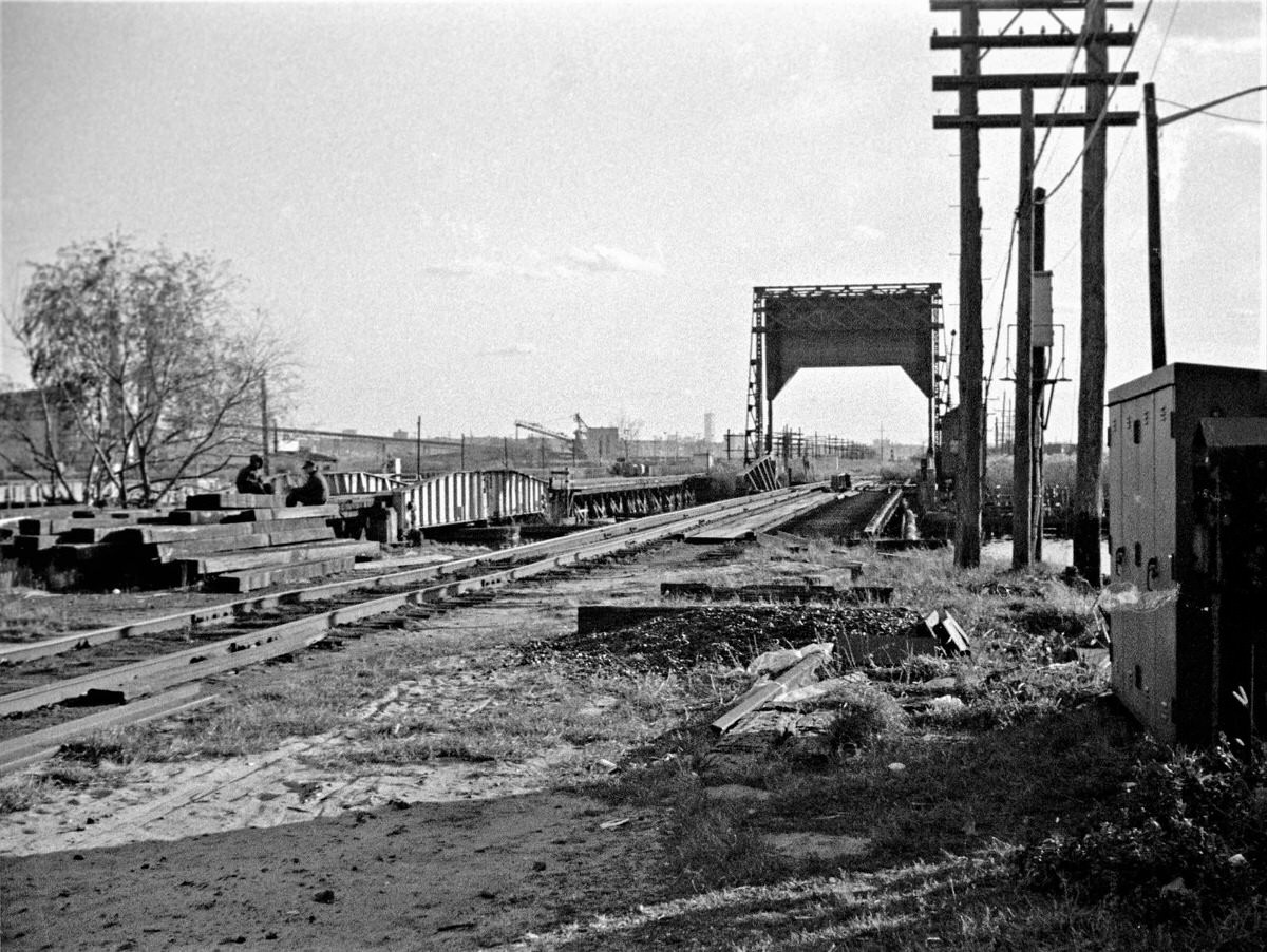 Abandoned train ruins over Overpeck Creek in Ridgefield Park, 1973