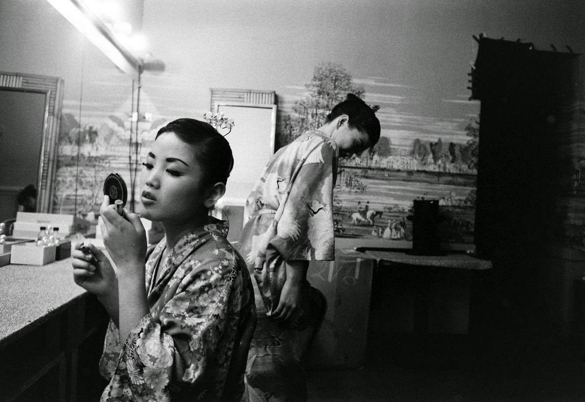 The Kim Sisters backstage in Chicago, ,1960