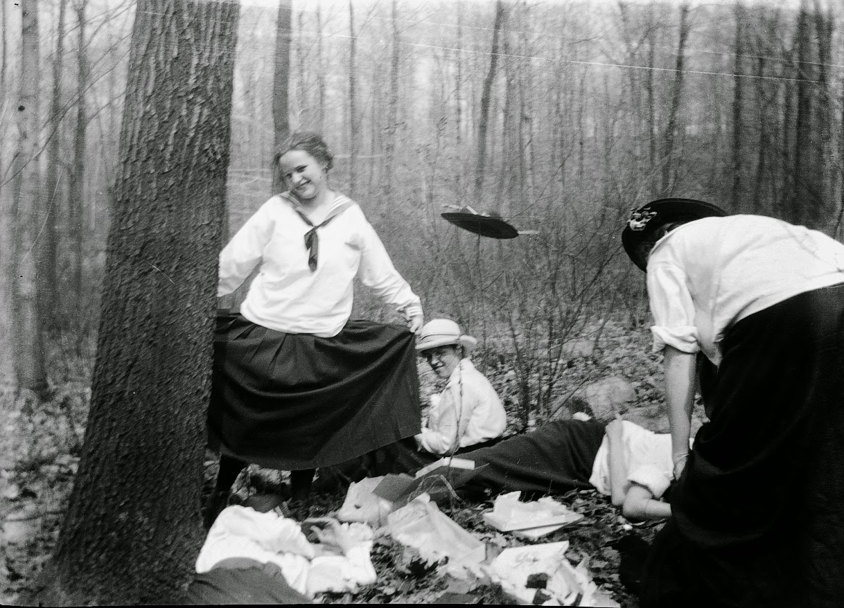 College Life in Lakewood, NJ (1914–1918): Vintage Photos of female Students from a Bygone Era
