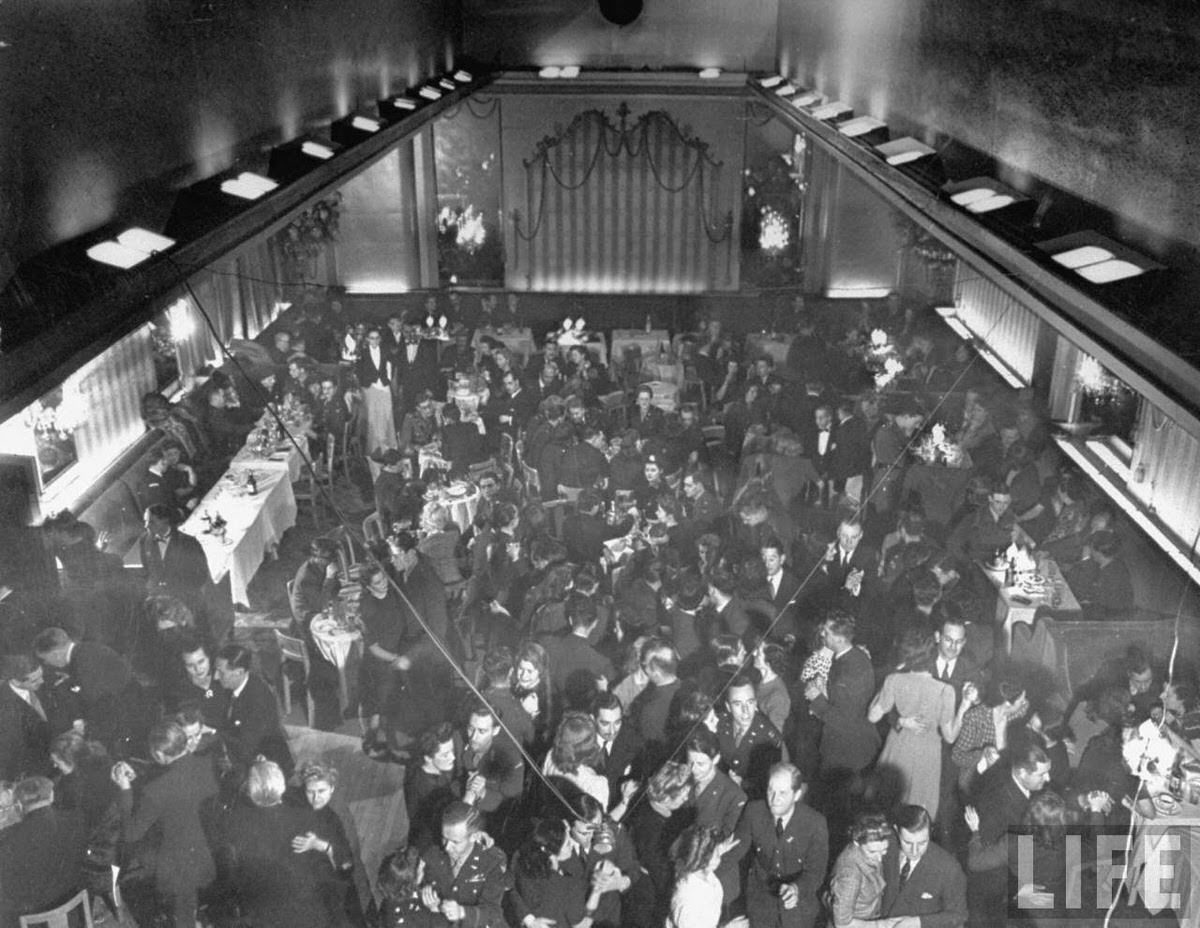 Embassy Club on Bond Street, 1940s