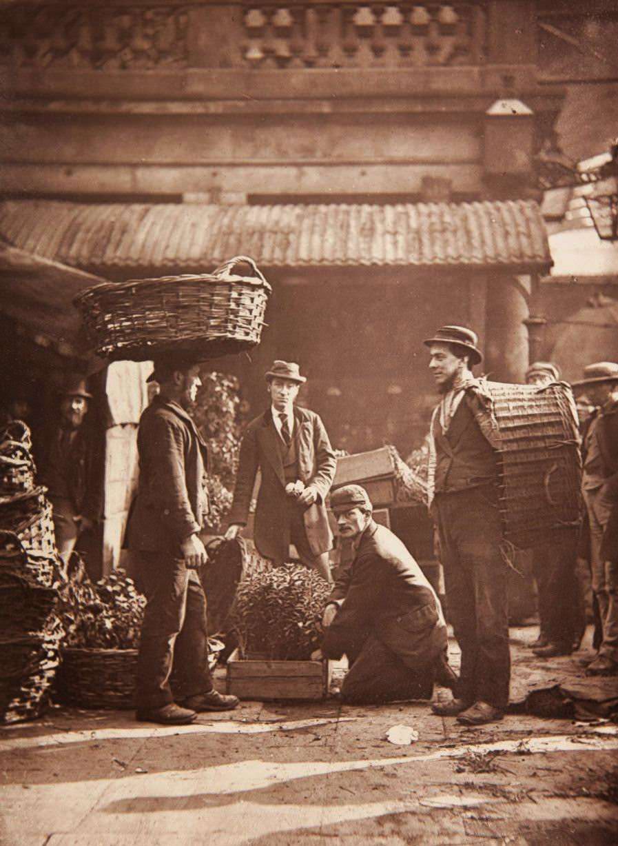 Convent garden labourers