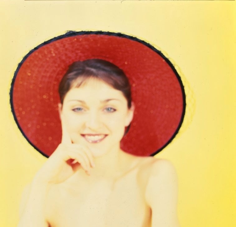 Early Modeling Photos of Teenage Madonna During Her Dance School Years