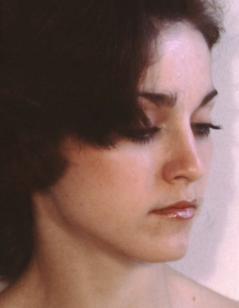 Early Modeling Photos of Teenage Madonna During Her Dance School Years