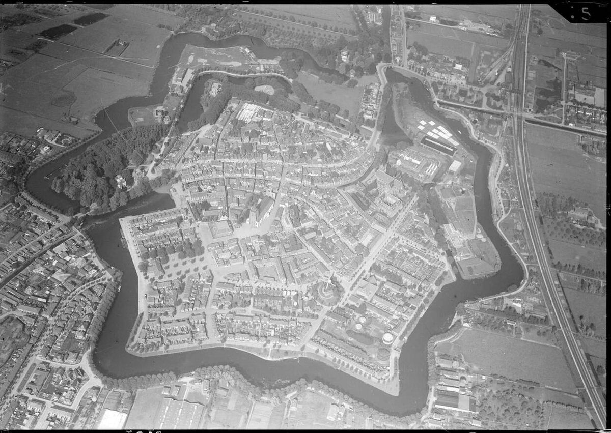 Aerial view of Woerden, 1920s-1940s.
