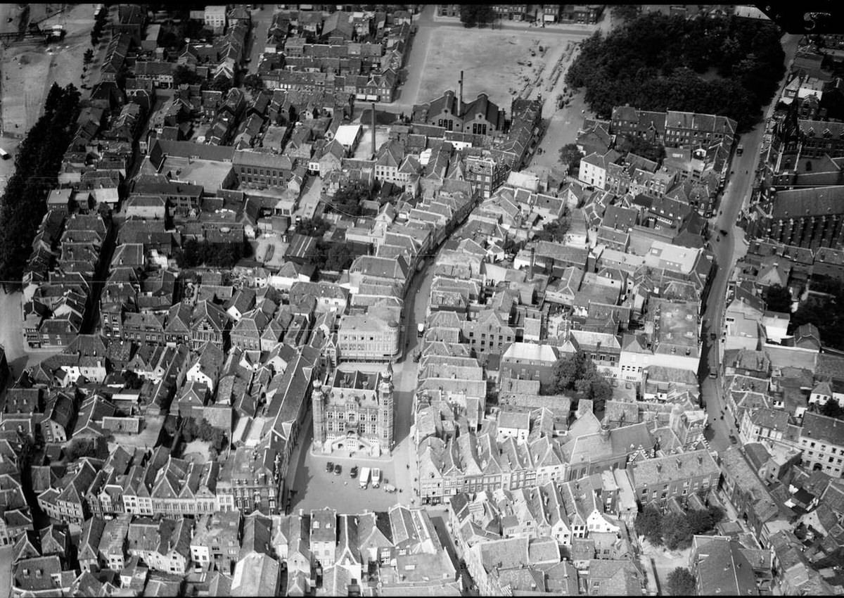 Aerial view of Venlo, 1920s-1940s.