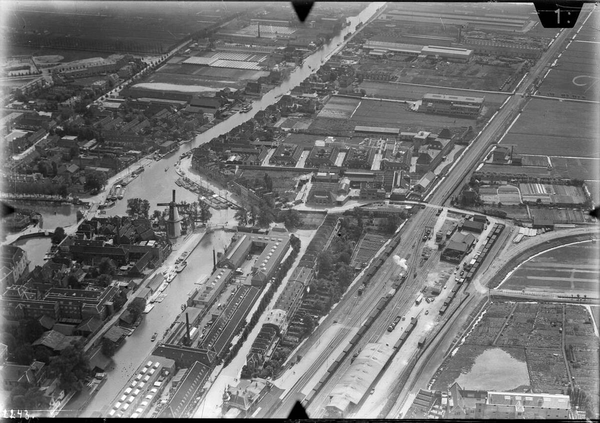 Aerial view of Delft, 1920s-1940s.