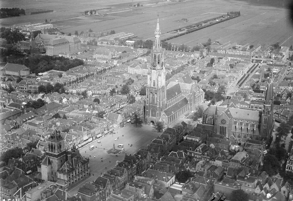 Aerial view of Delft, 1920s-1940s.