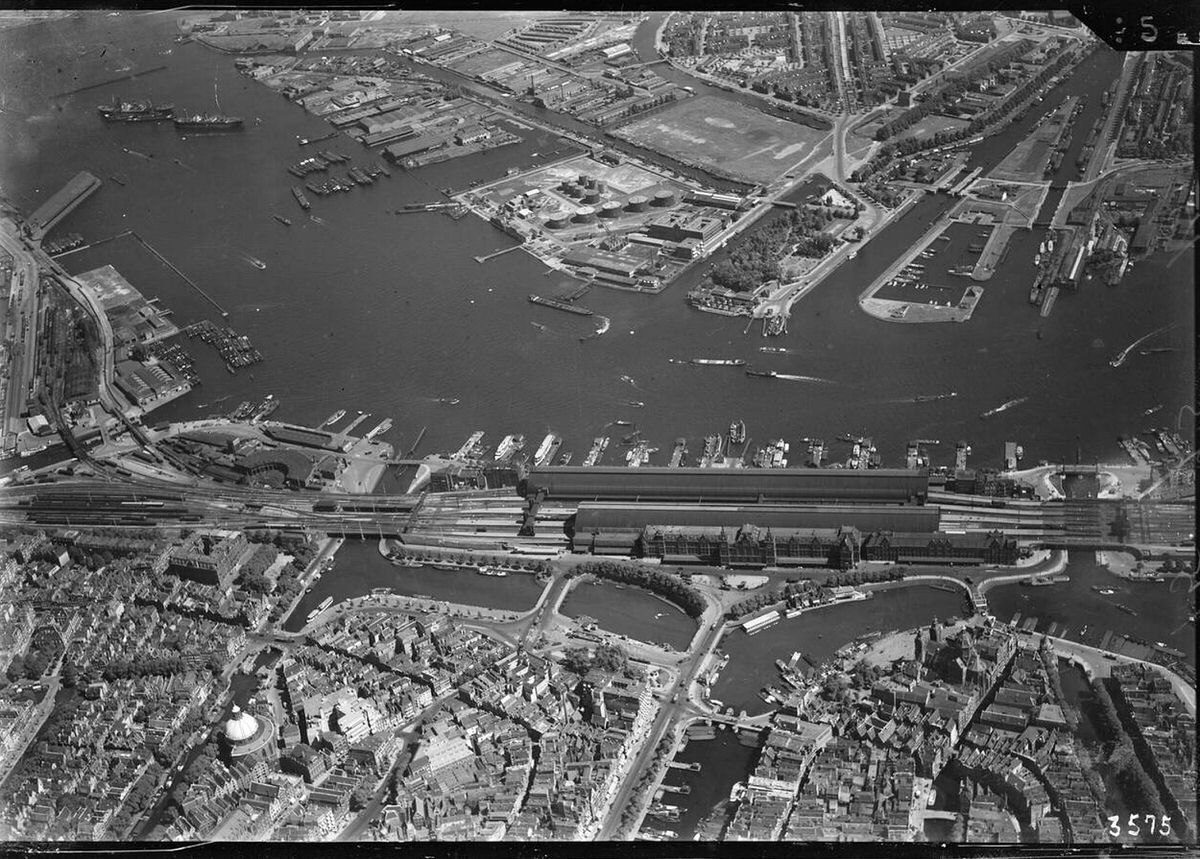 Aerial view of Amsterdam, 1920s-1940s.