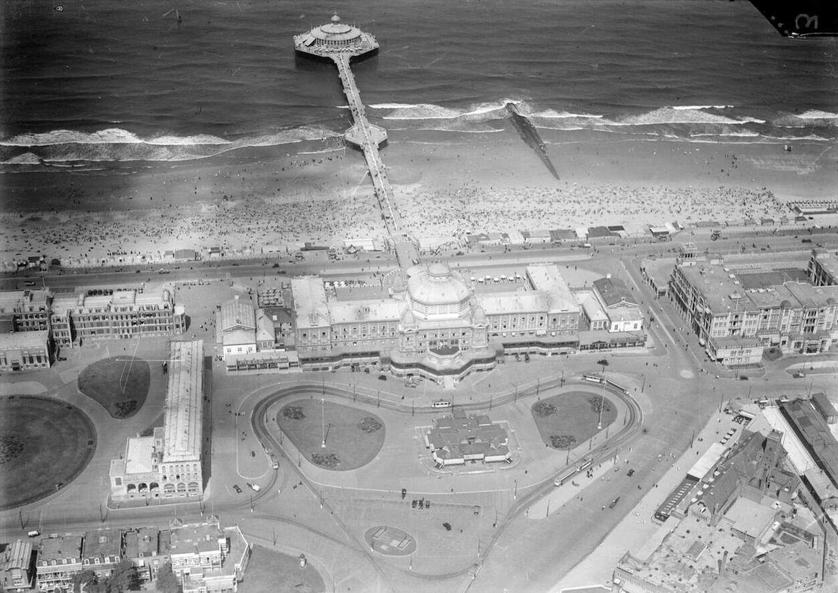 Aerial view of Scheveningen, 1920s-1940s.