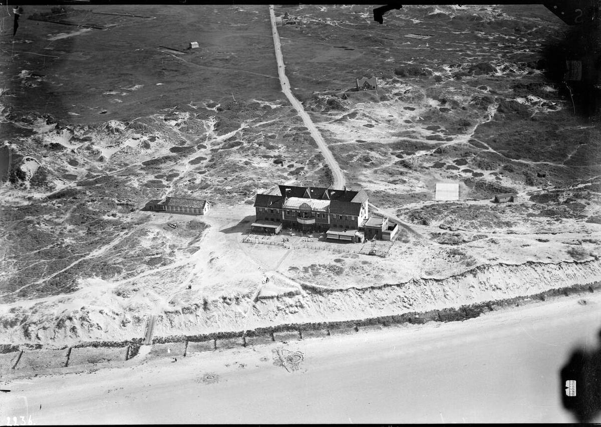 Aerial view of Schiermonnikoog, 1920s-1940s.