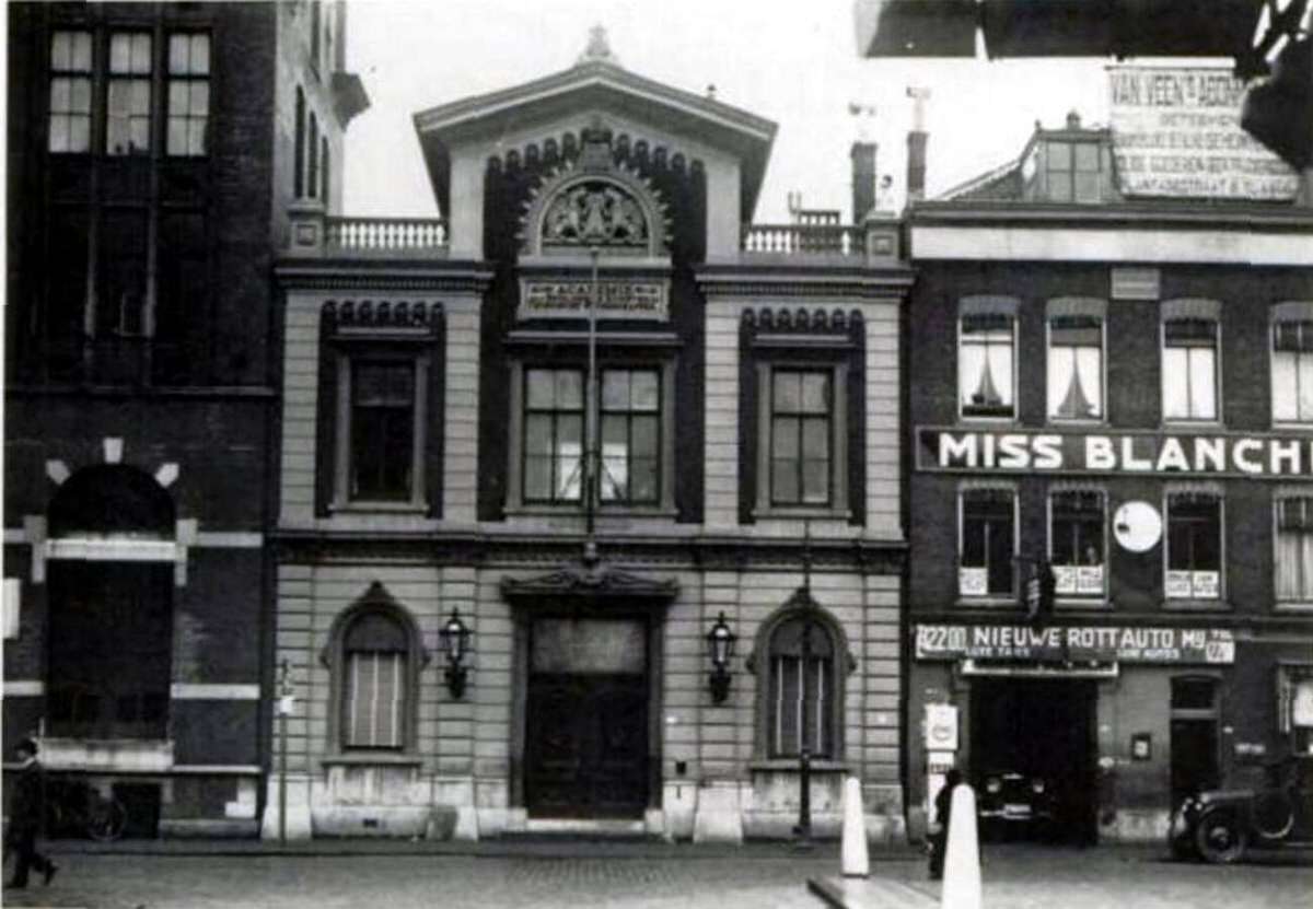 Main building of the Academy of Fine Arts and Technical Sciences, 1920s