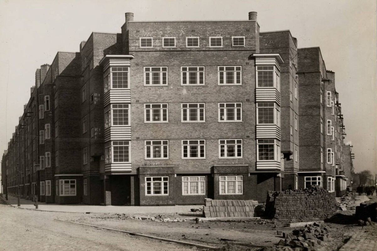 Functional housing projects in Amsterdam, 1920s