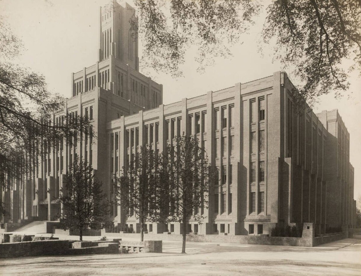 Dutch Railway Company office building, 1920s