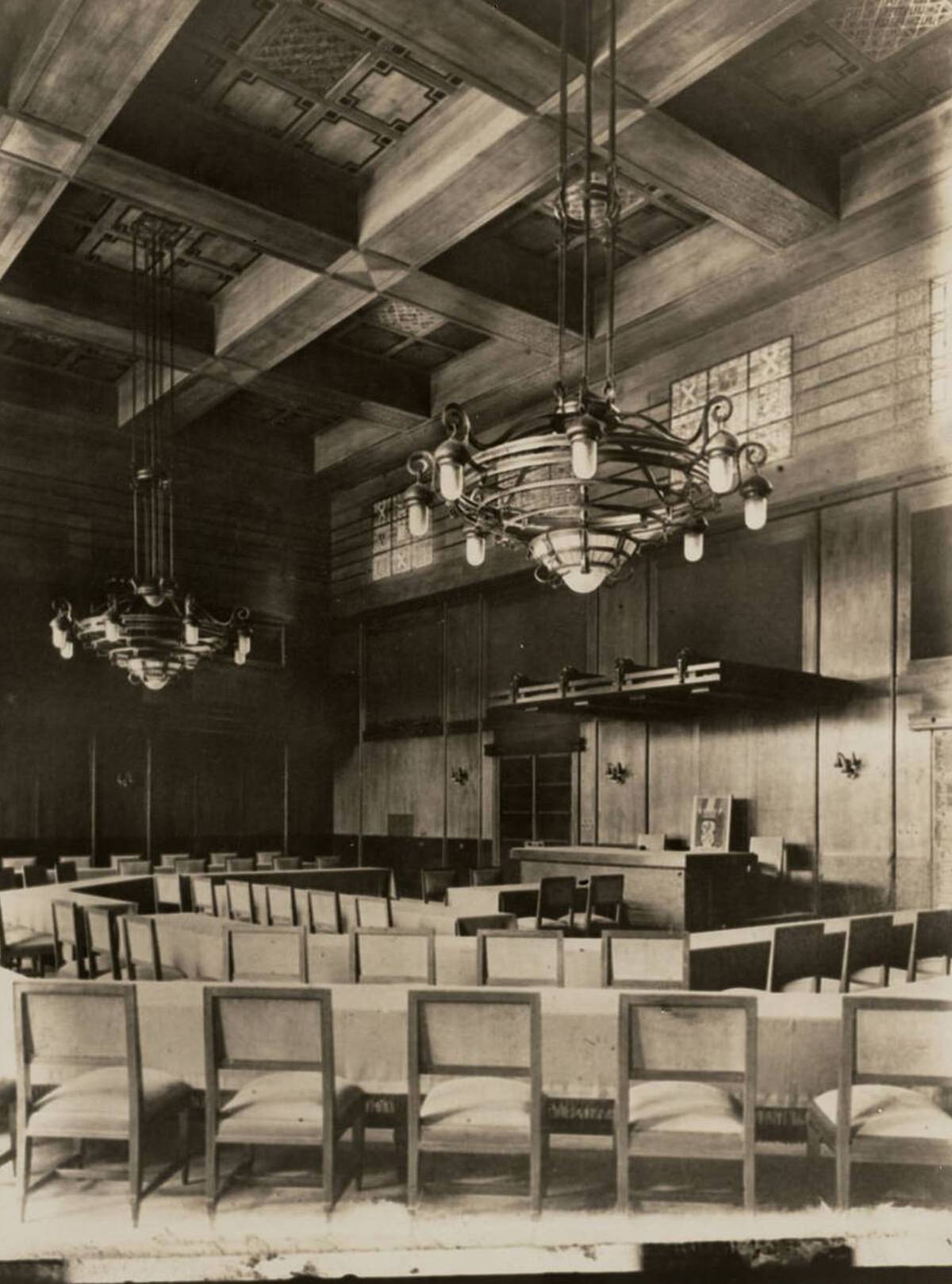 Meeting hall in the Gouvernementsgebouw in Arnhem, 1920s
