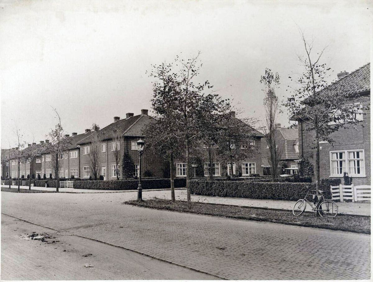 Middle-class houses in Leeuwarden, 1920s
