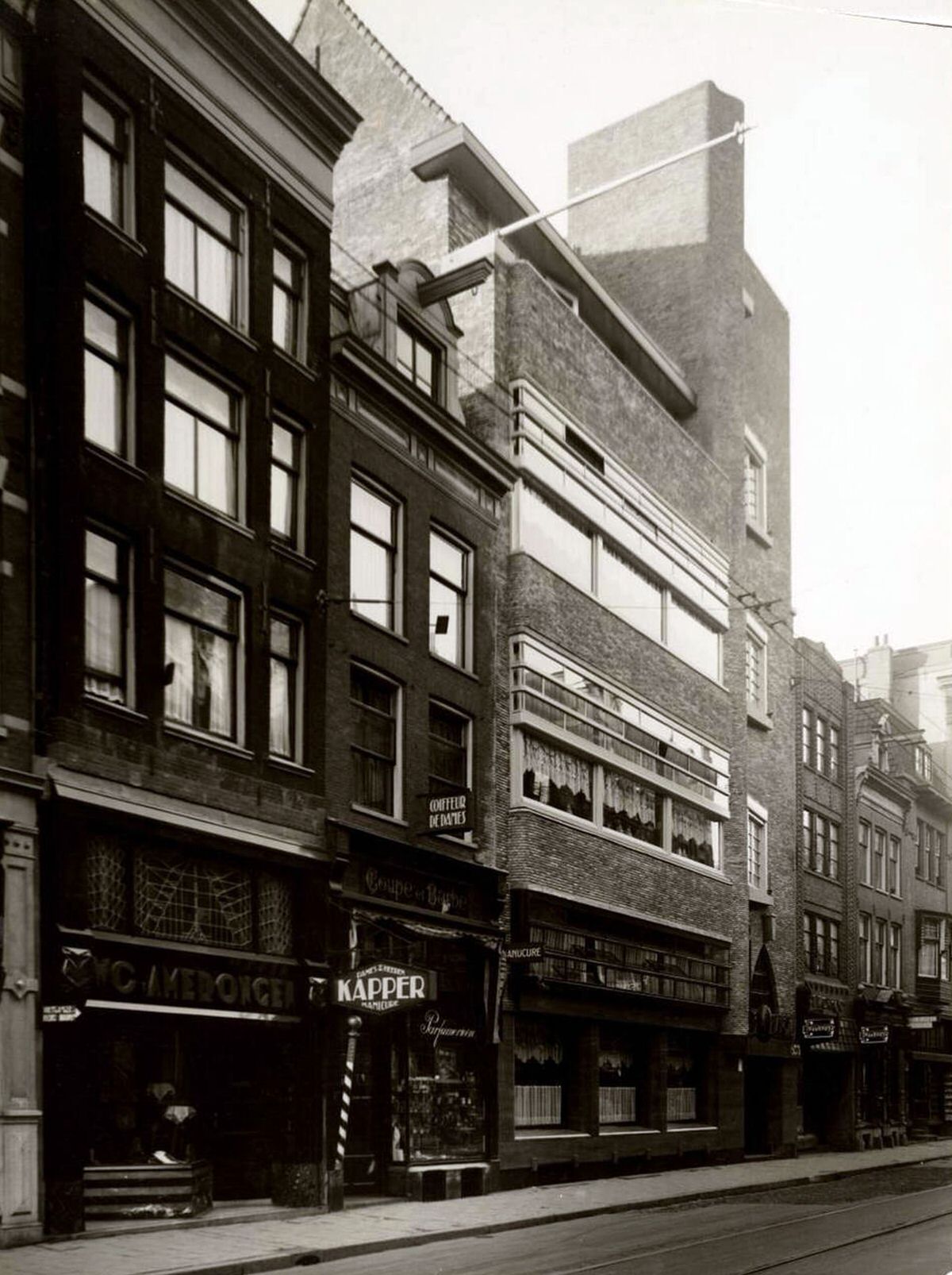 Café Bordelaise, 1920s