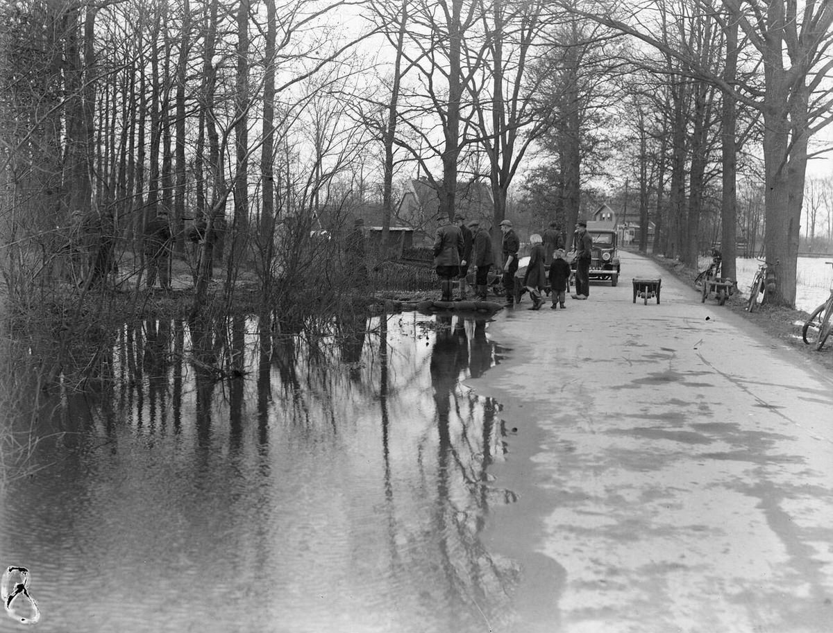 Flooding in Achterhoek, Gelderland, 1946