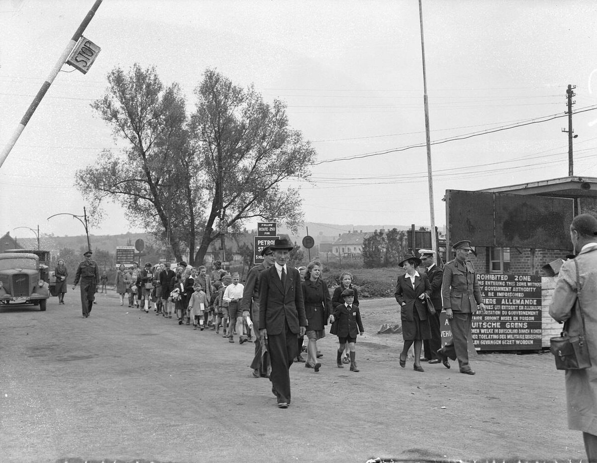 German children in Limburg, 1947