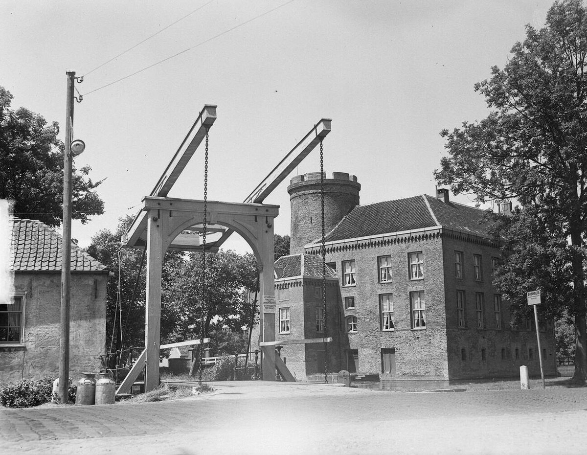 Road between Amsterdam and Utrecht, 1949
