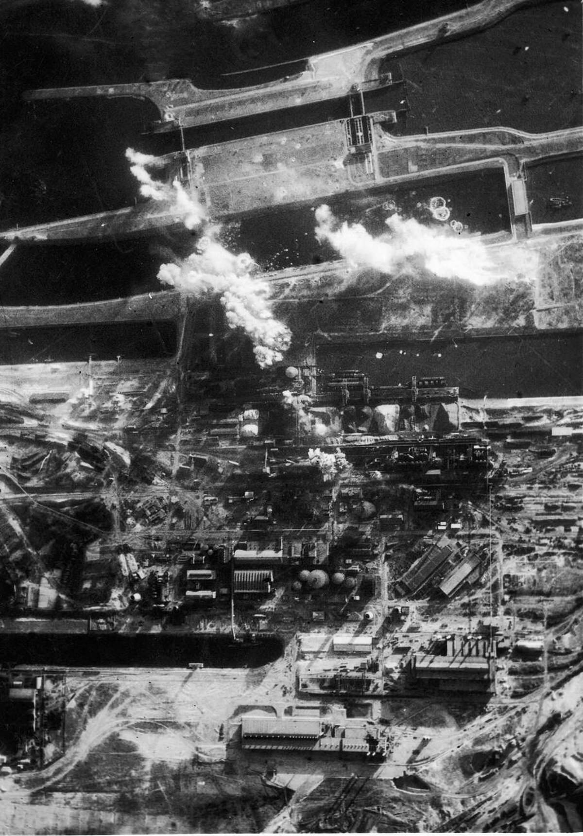 RAF Venturas attacking the Royal Dutch blast furnaces and steel works at IJmuiden, 1943