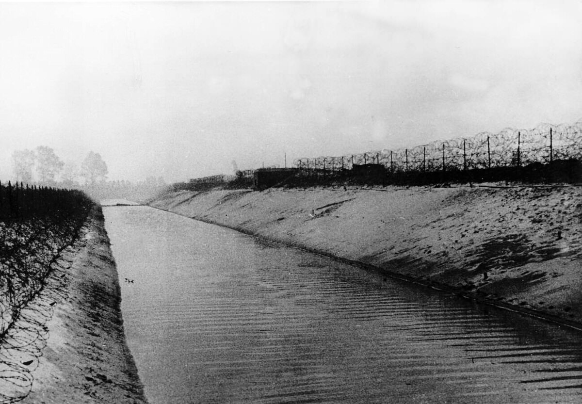 Section of the Peel fortification with defense systems after being conquered by the German Wehrmacht, 1940