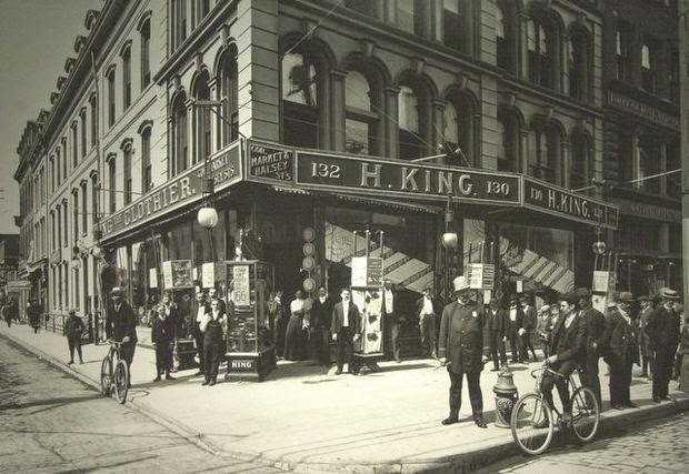 H. King clothing store at the corner of Market and Halsey streets in Newark, 1900