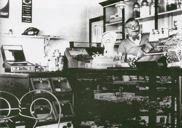 Candy counter at J. Heinz's store in Audubon, 1940s
