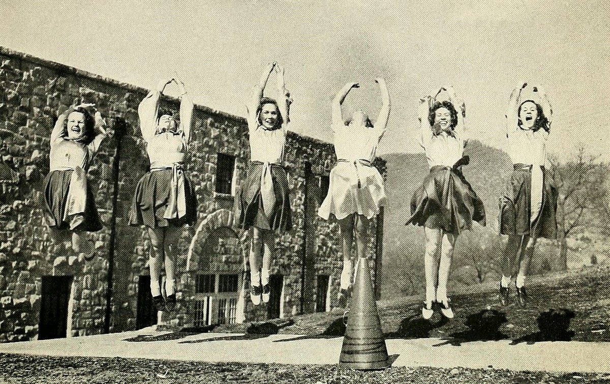 Cheerleaders, Western Carolina University, 1940