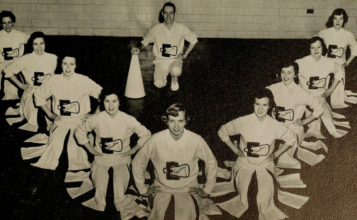 Cheerleaders, East Carolina College, 1955