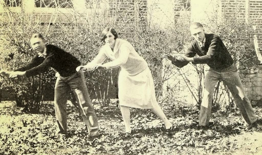 Cheerleaders, Guilford College, 1927
