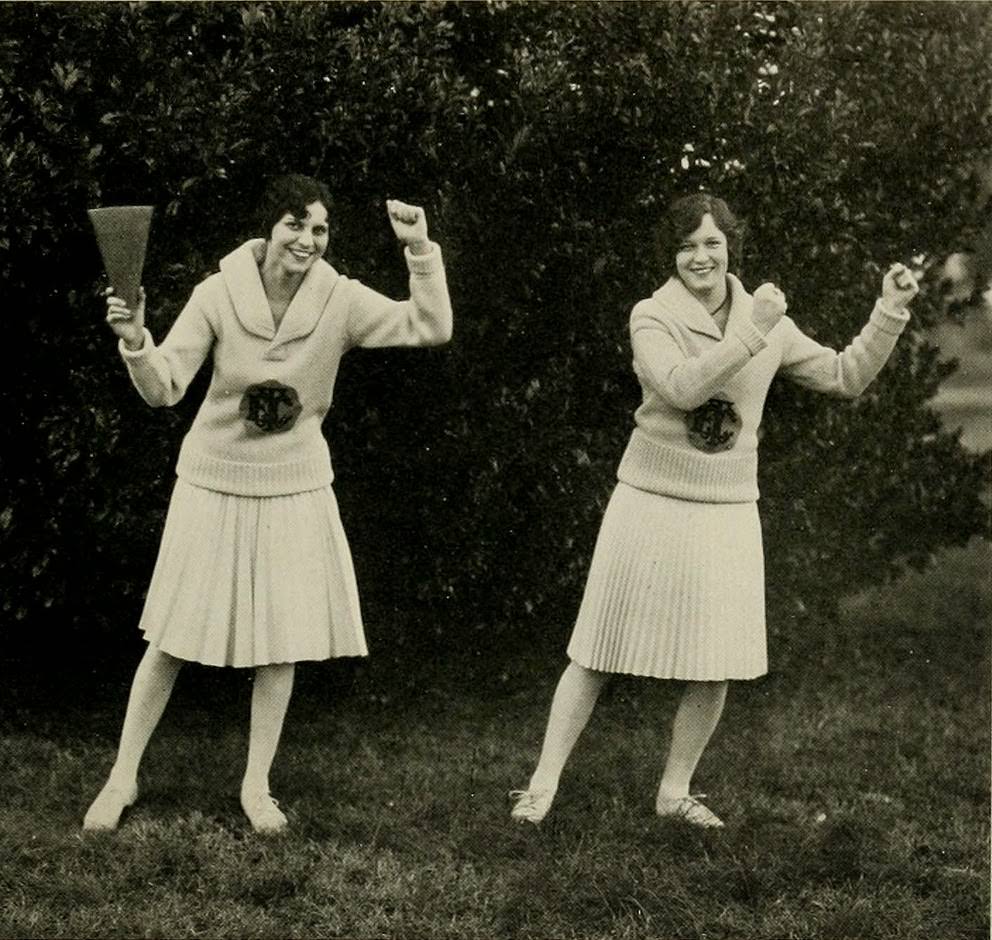 Cheerleaders, East Carolina Teachers College, 1930