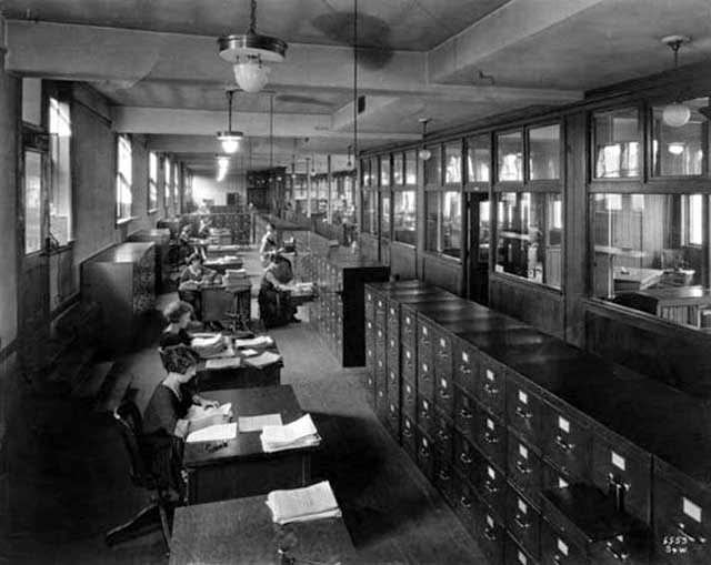 Filing office, 1925