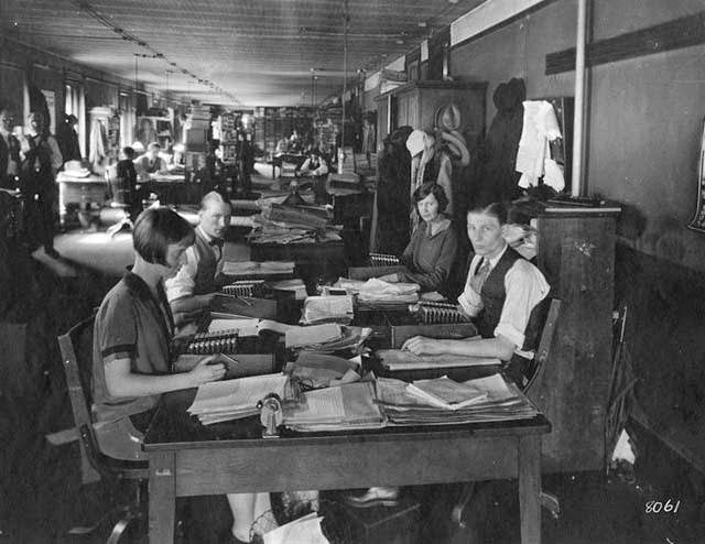 Employees using Comptometer calculating machines at the Norfolk and Western Railway General Office Building in Roanoke, Virginia.