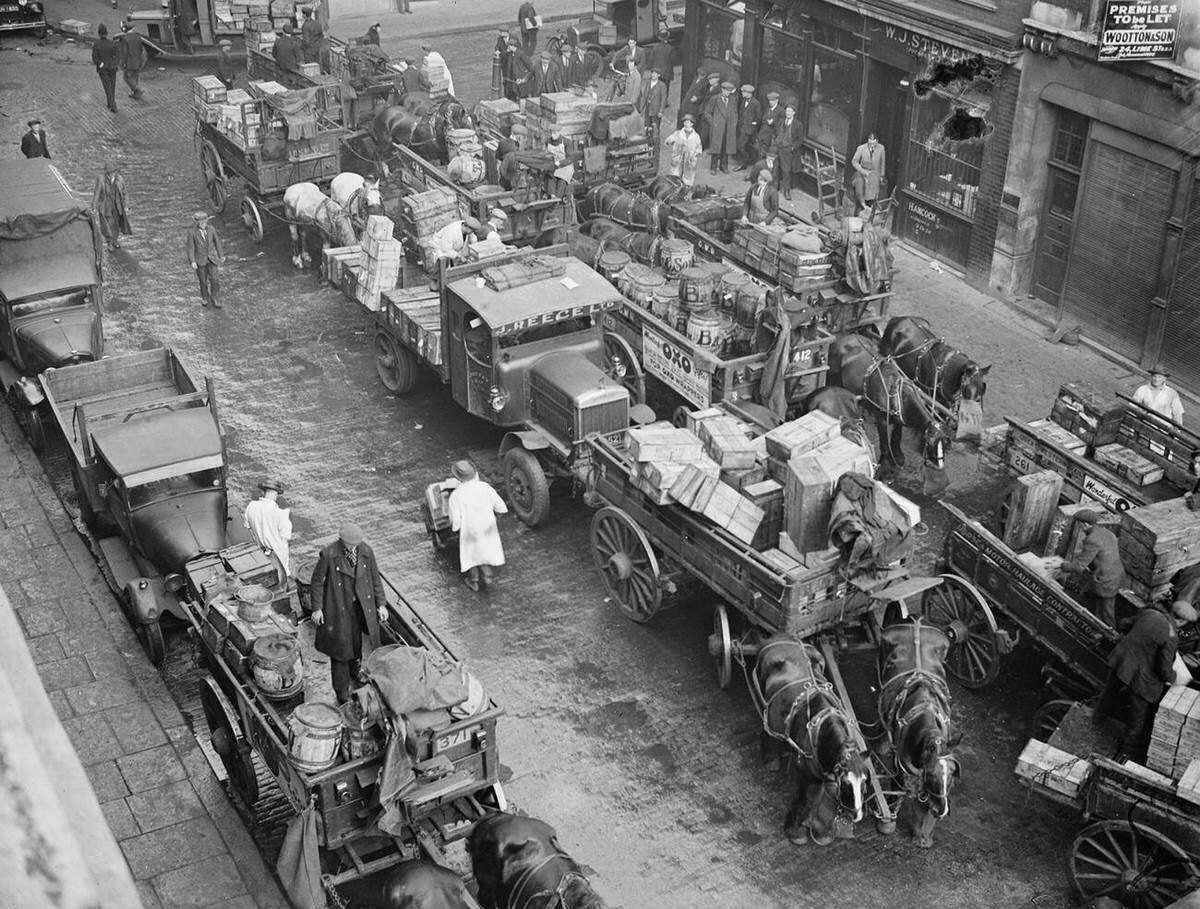 Busy scene at Billingsgate Fish Market during Easter, 1933