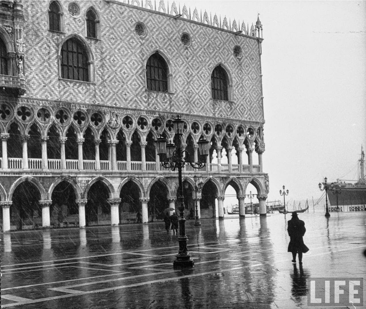Corner of the Doge's Palace on a rainy day in the Piazza San Marco.