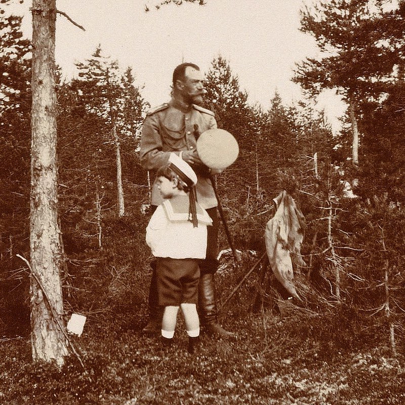 Tsar Nicholas II and Tsarevich Alexei on the imperial yacht Standart, 1907