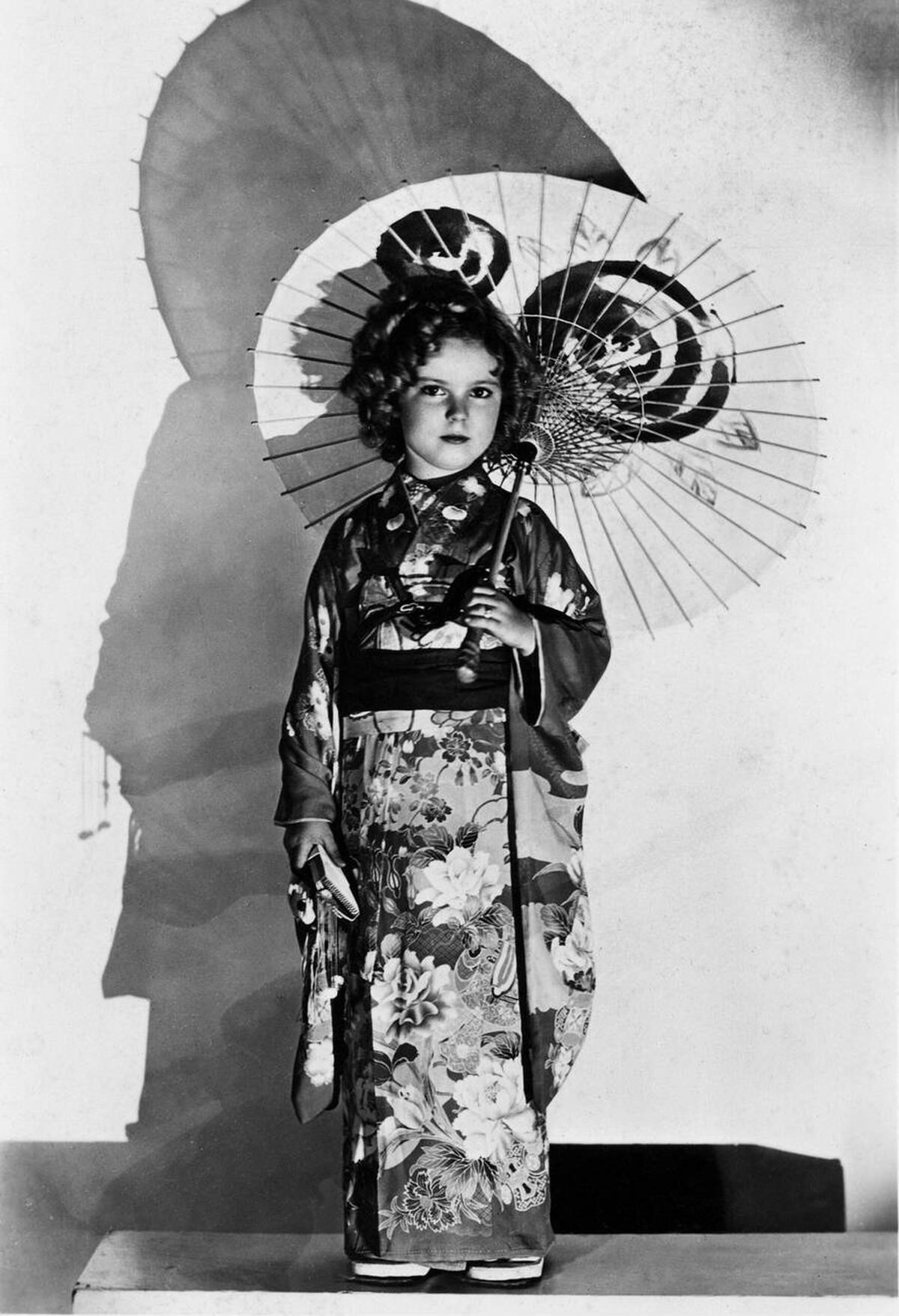 Shirley Temple in a kimono, 1936
